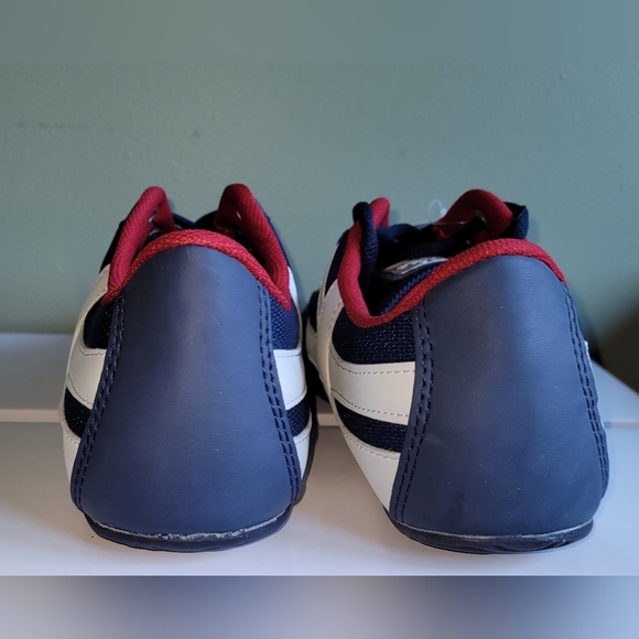 2/$15  Rio Soul Lightweight Lace up Shoes style RIO 1 US 6 NWT - Picture 3 of 10